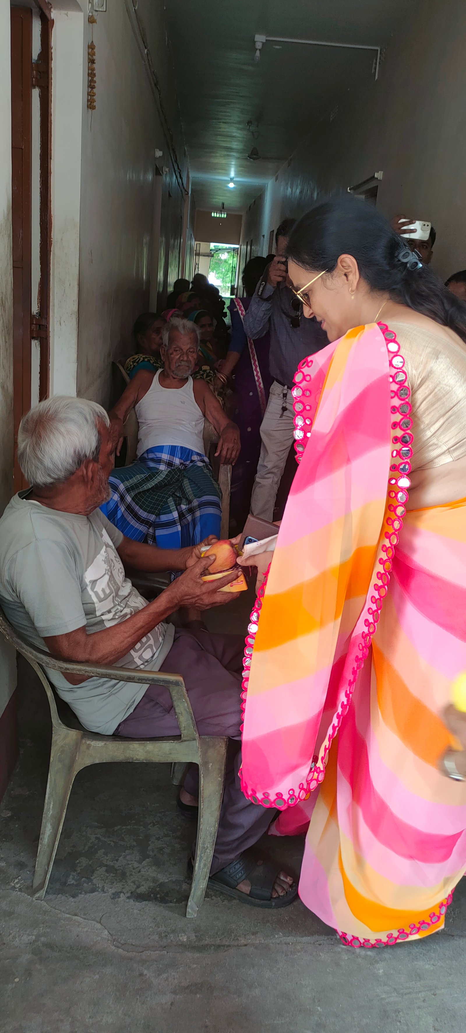 Visit Old Age Home (18 May, 2024)